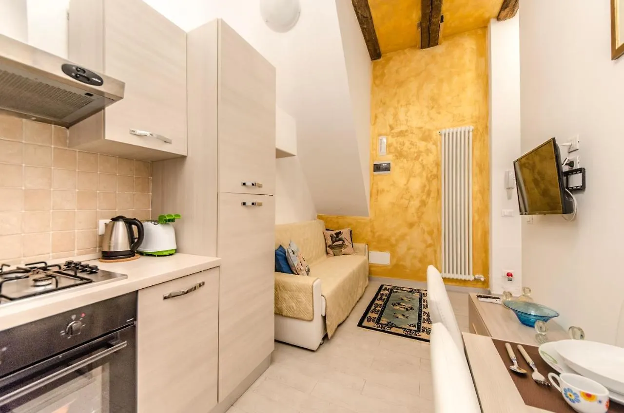 ANDREA Venice FLAT Mezzanine Floor 0*,  Italia
